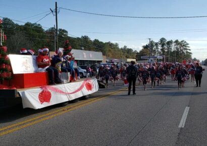 PHOTOS: Christmas Parade, Festival in Millbrook Draws Thousands to Main Street for Annual Events