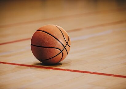 Basketball: SEHS, WHS Teams Both Bring Home Wins Tuesday Night