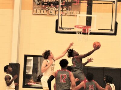 Stanhope Elmore Boys Basketball Wins at Wetumpka with 73-61 Score