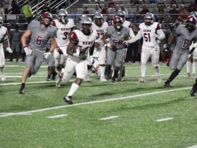 Rigdon Throws 4 Touchdown Passes as Prattville Beats Stanhope Elmore at PHS Homecoming game