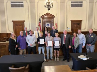 Elmore Commission honors State Champion Wrestlers from PCA, Tallassee