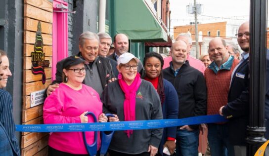 Sweet! Tiers of Sweetness Celebrates Grand Opening in Wetumpka