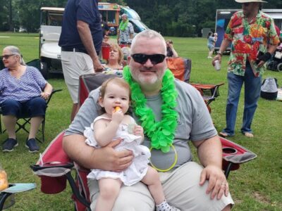 Tunes on the Green Photos: John Bull Trio brings the Beat