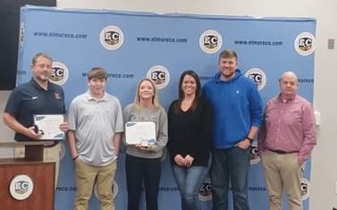 ‘Heroes’ that helped save Redland Middle Student recognized by Elmore School Board