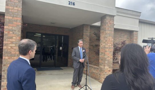 Congressman Gary Palmer visits Prattville to discuss upcoming tax cut extension 