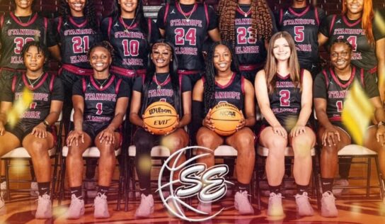 Stanhope Elmore Girls’ Basketball wins class 6A Area 4 Tournament Championship