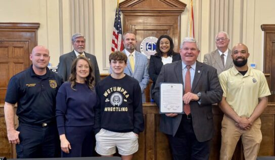 Elmore County Commission honors Wetumpka wrestler Kolby Smith as AHSAA Class 6A state champion