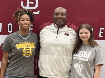 SEHS Girls’ Basketball players Aubrey Newton and Teonna Davis sign college letters of intent