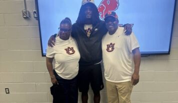 Prattville Football’s Deshawn Hall commits to Auburn University