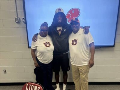 Prattville Football’s Deshawn Hall commits to Auburn University